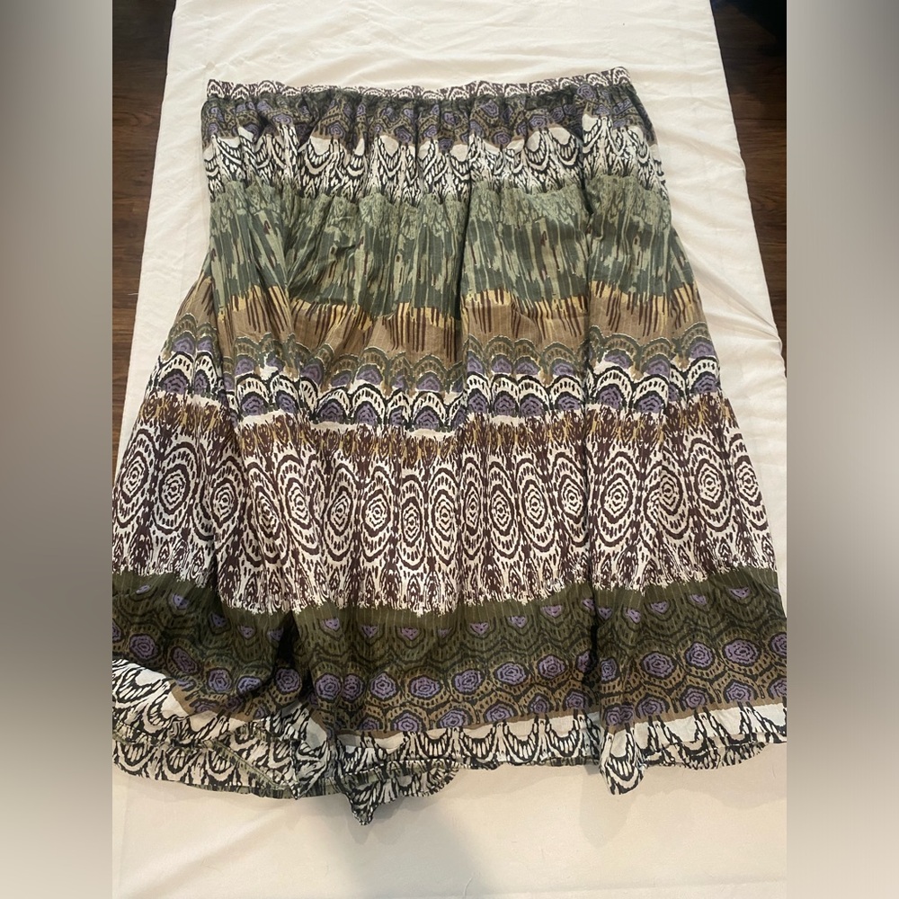 Patterned skirt